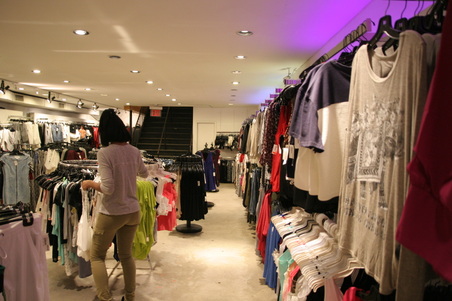 Enlarge photo 17