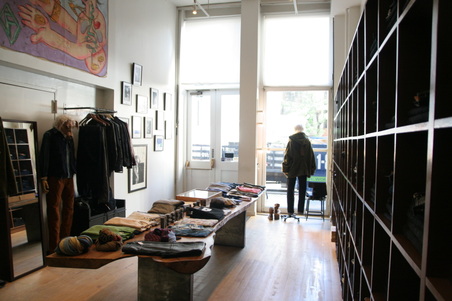 Enlarge photo 8