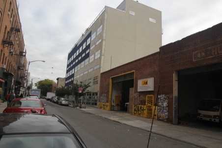 Enlarge photo 10