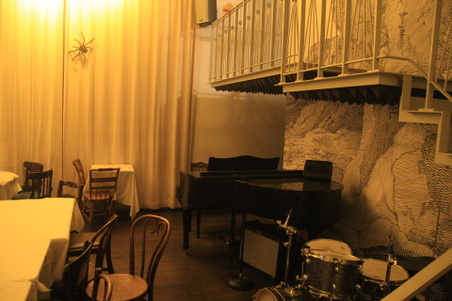 Enlarge photo 21
