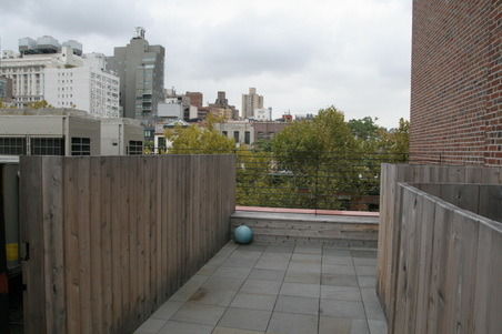 Enlarge photo 43