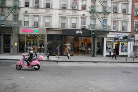 Enlarge photo 24