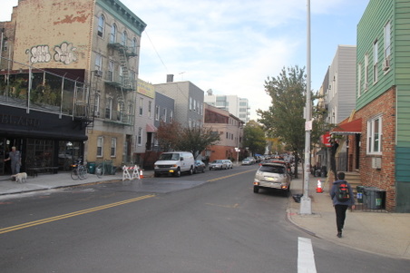 Enlarge photo 2