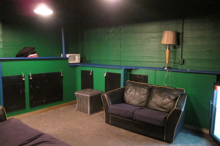Enlarge photo 29