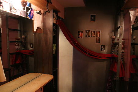 Enlarge photo 16