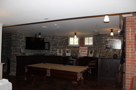 Enlarge photo 69