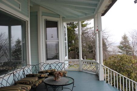 Enlarge photo 54