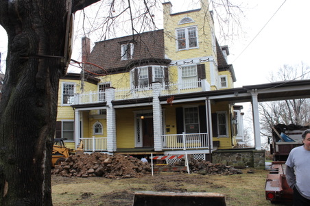 301 North Broadway