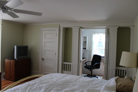 Enlarge photo 35