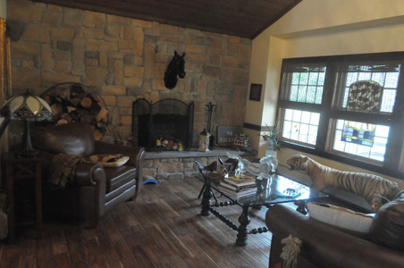 Enlarge photo 10