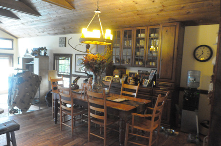Enlarge photo 13