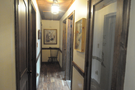 Enlarge photo 22