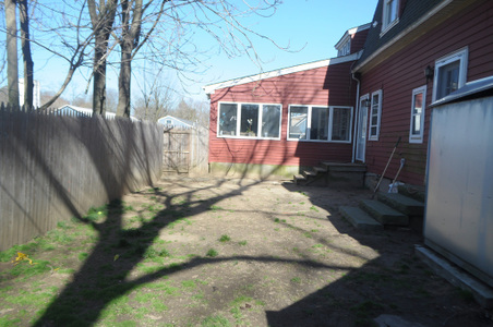 Enlarge photo 37