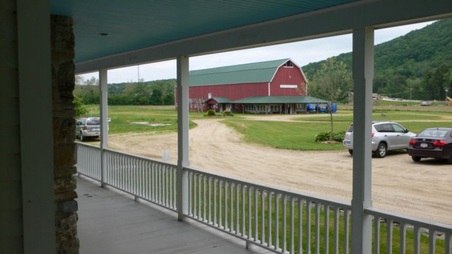 Enlarge photo 33