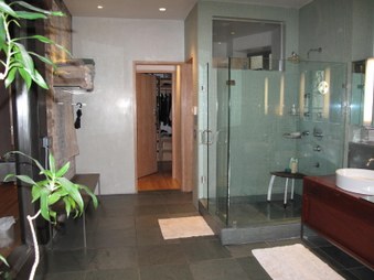 Enlarge photo 37