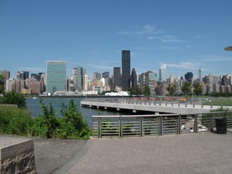 Enlarge photo 23