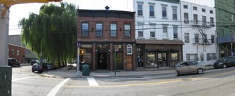LIC Bar