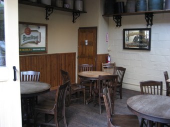 Enlarge photo 9