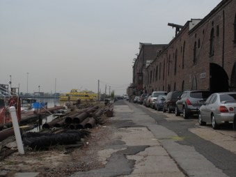 Enlarge photo 11