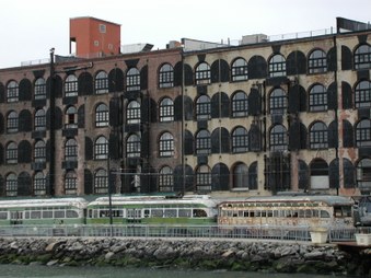 Enlarge photo 25