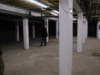 Enlarge photo 59