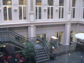 Enlarge photo 17