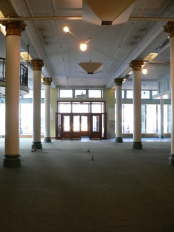 Enlarge photo 23