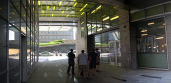 Enlarge photo 19