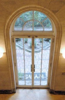 Enlarge photo 55