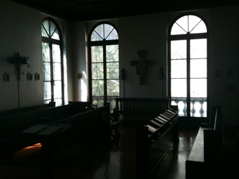 Enlarge photo 12