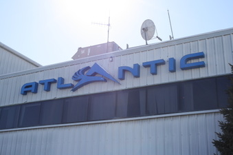 Ext. Tarmac