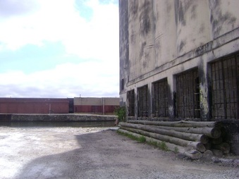 Enlarge photo 23