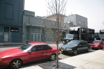 Enlarge photo 33