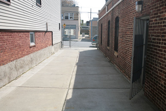 Enlarge photo 14