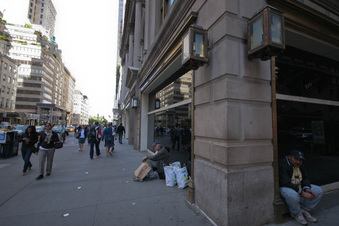 Enlarge photo 4