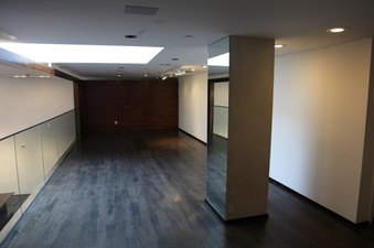 Enlarge photo 18