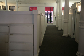 Enlarge photo 11