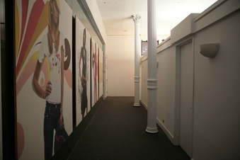 Enlarge photo 15