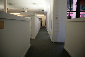 Enlarge photo 16
