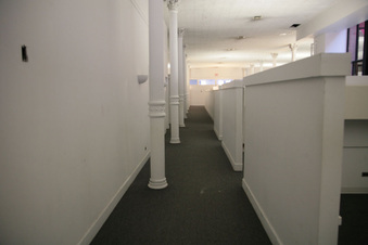 Enlarge photo 19