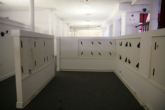 Enlarge photo 22