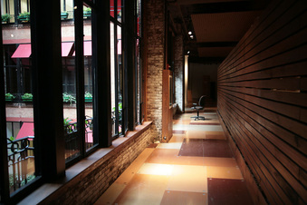 Enlarge photo 60