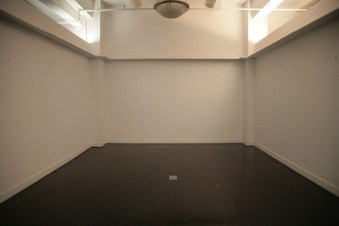 Enlarge photo 83