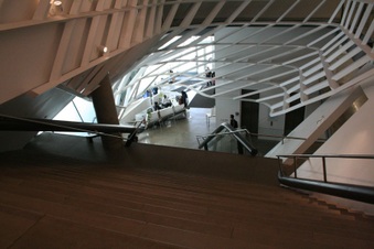 Enlarge photo 100