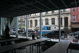 Enlarge photo 11