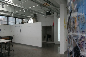 Enlarge photo 51