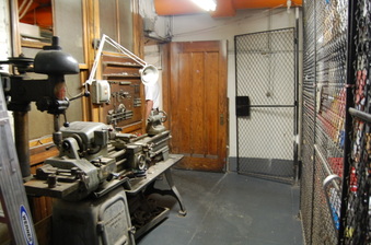 Enlarge photo 43