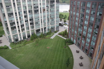 INT. MAGGIES APARTMENT