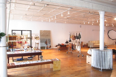 Enlarge photo 22