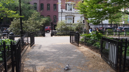 Enlarge photo 32